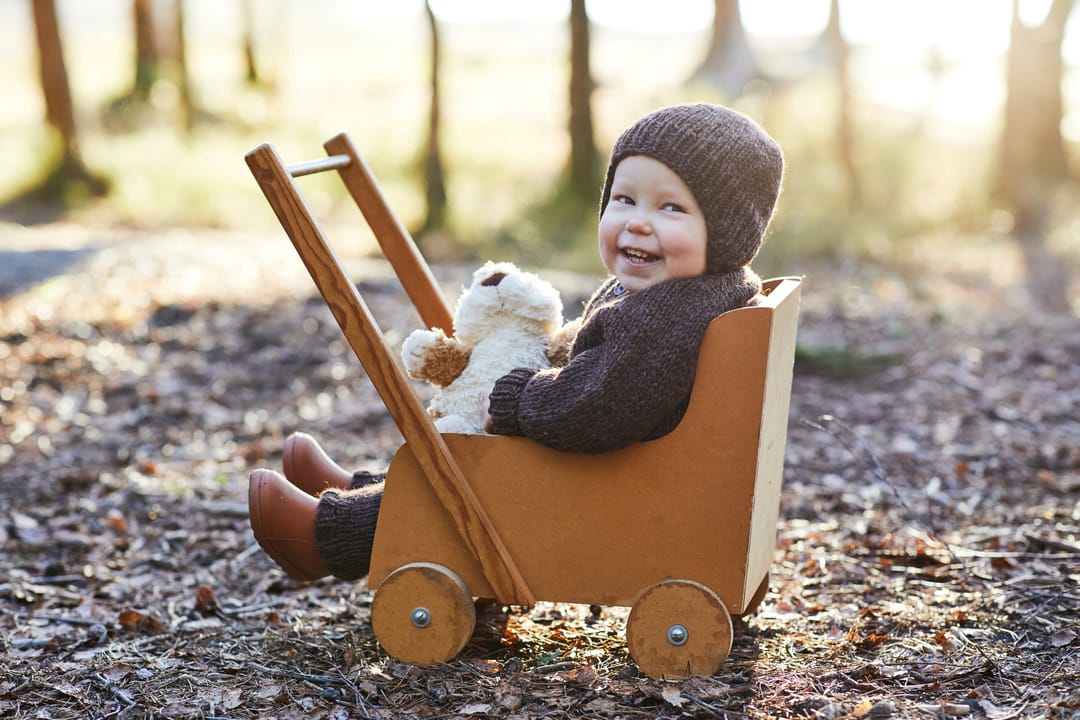 Strikkeoppskrift på luer til barn – Varme og fine design fra Rauma Garn