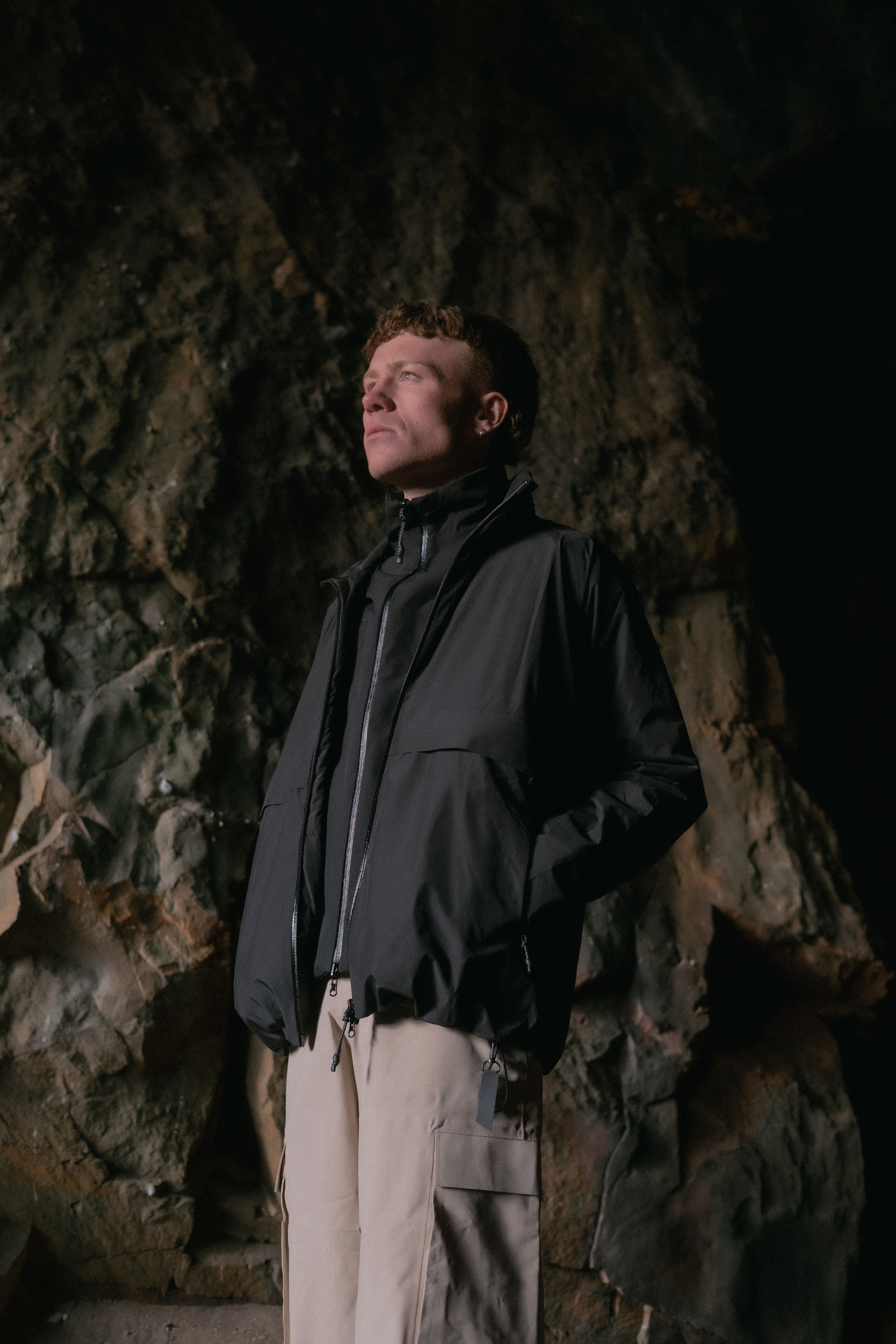 Person wearing the Flø jacket, Linge jacket, and Klipra pant from BLÆST