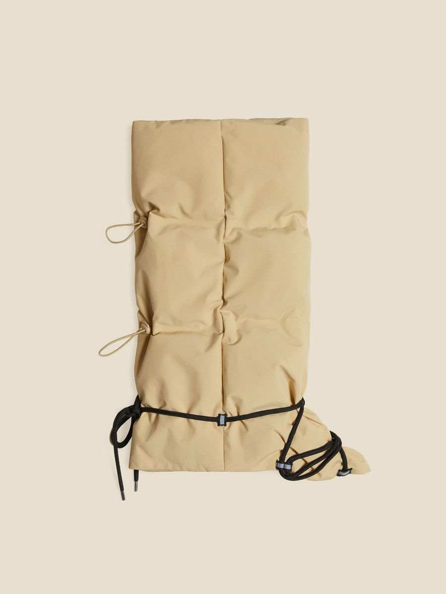 Keng Down Legwarmer