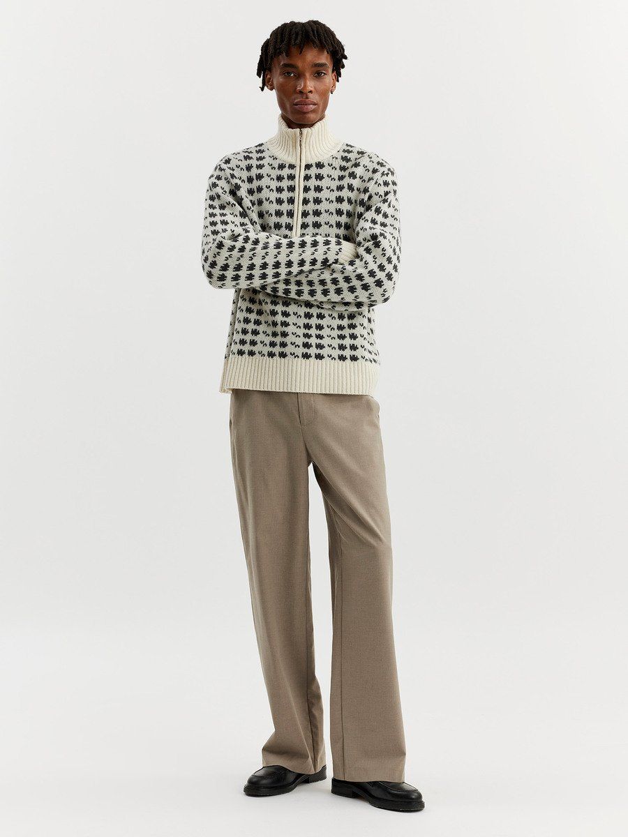 Castle Half Zip Pattern Knit Crew