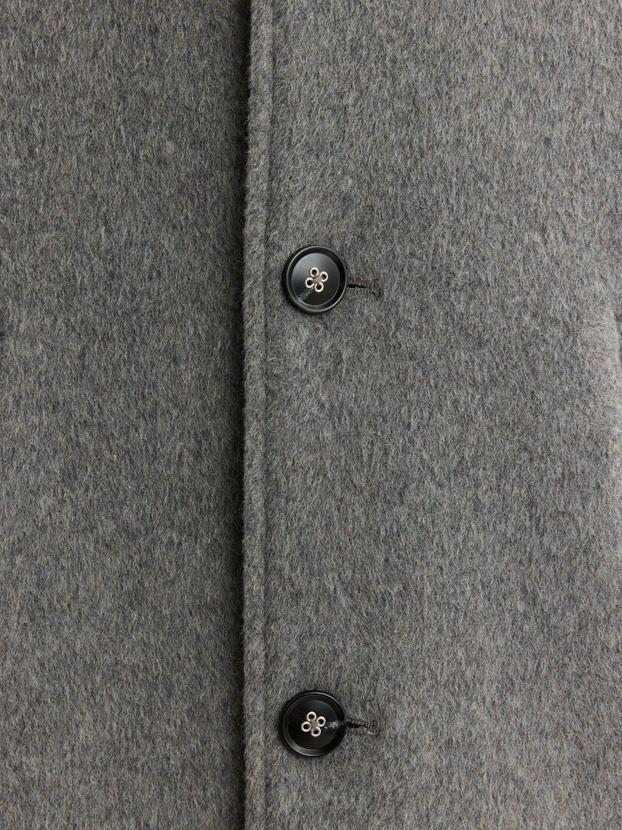 Eros Coat
