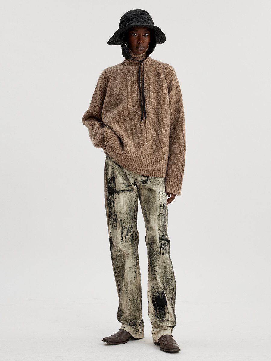 Furu Knit Sweater