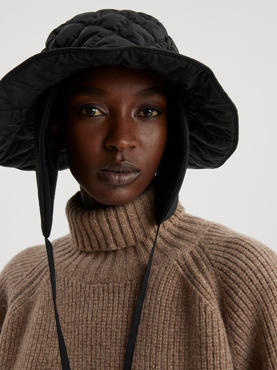 Furu Knit Sweater