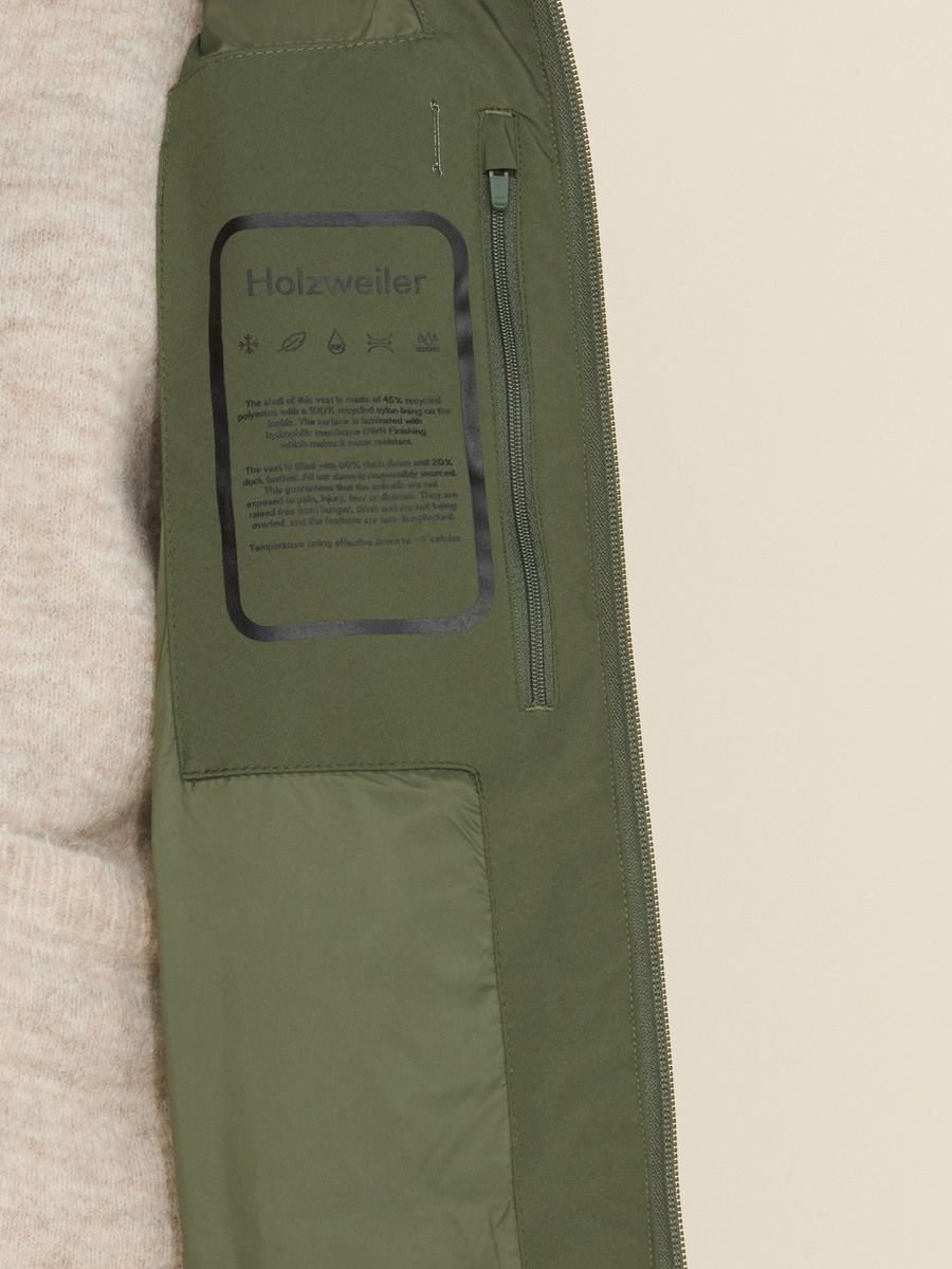 Diff Down Vest