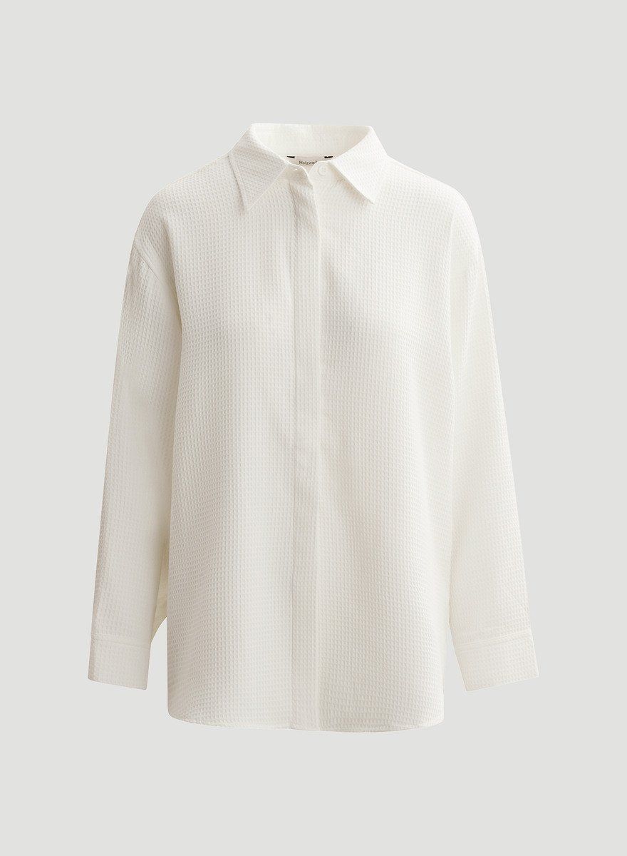 Dais Shirt