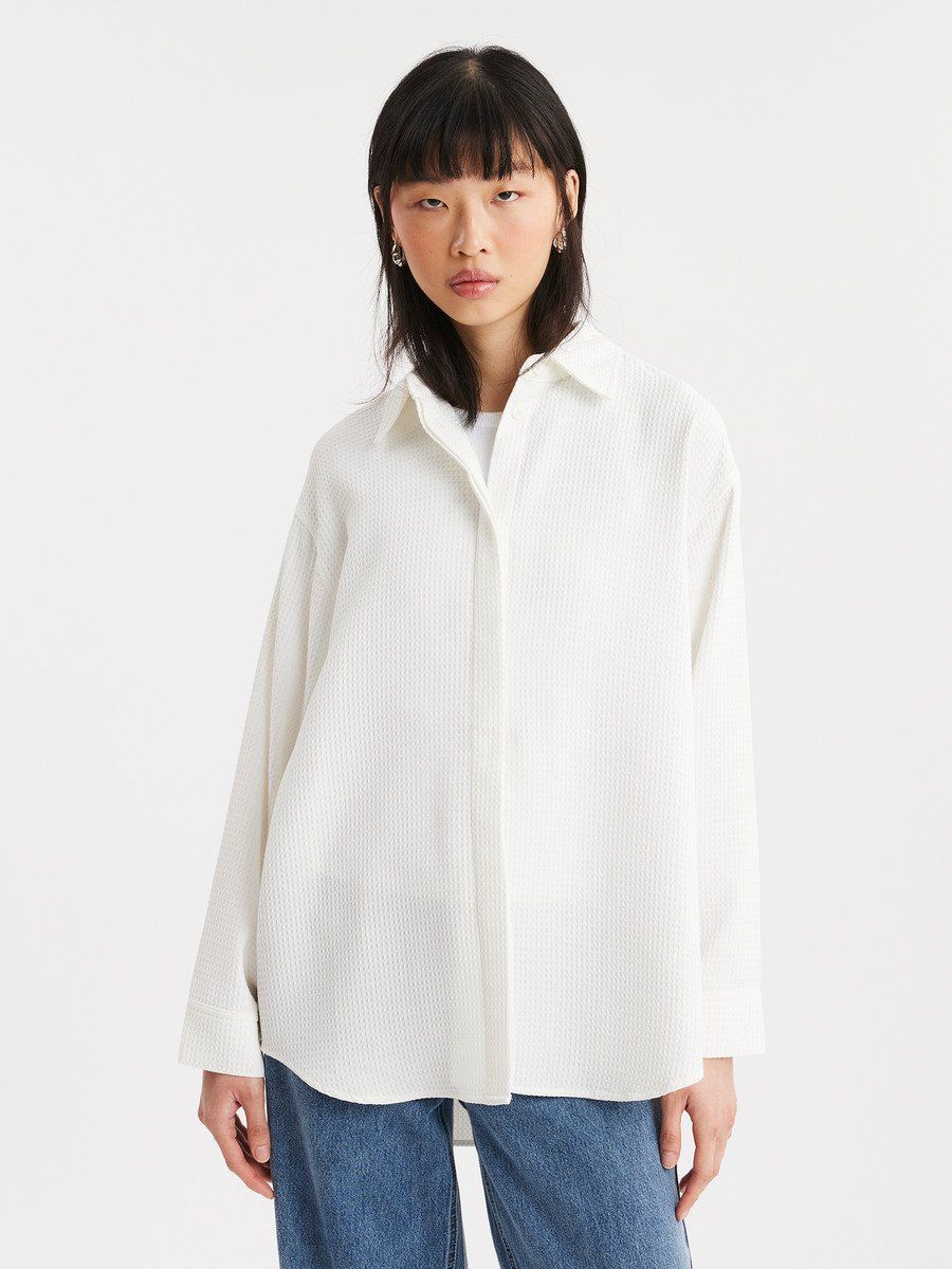 Dais Shirt