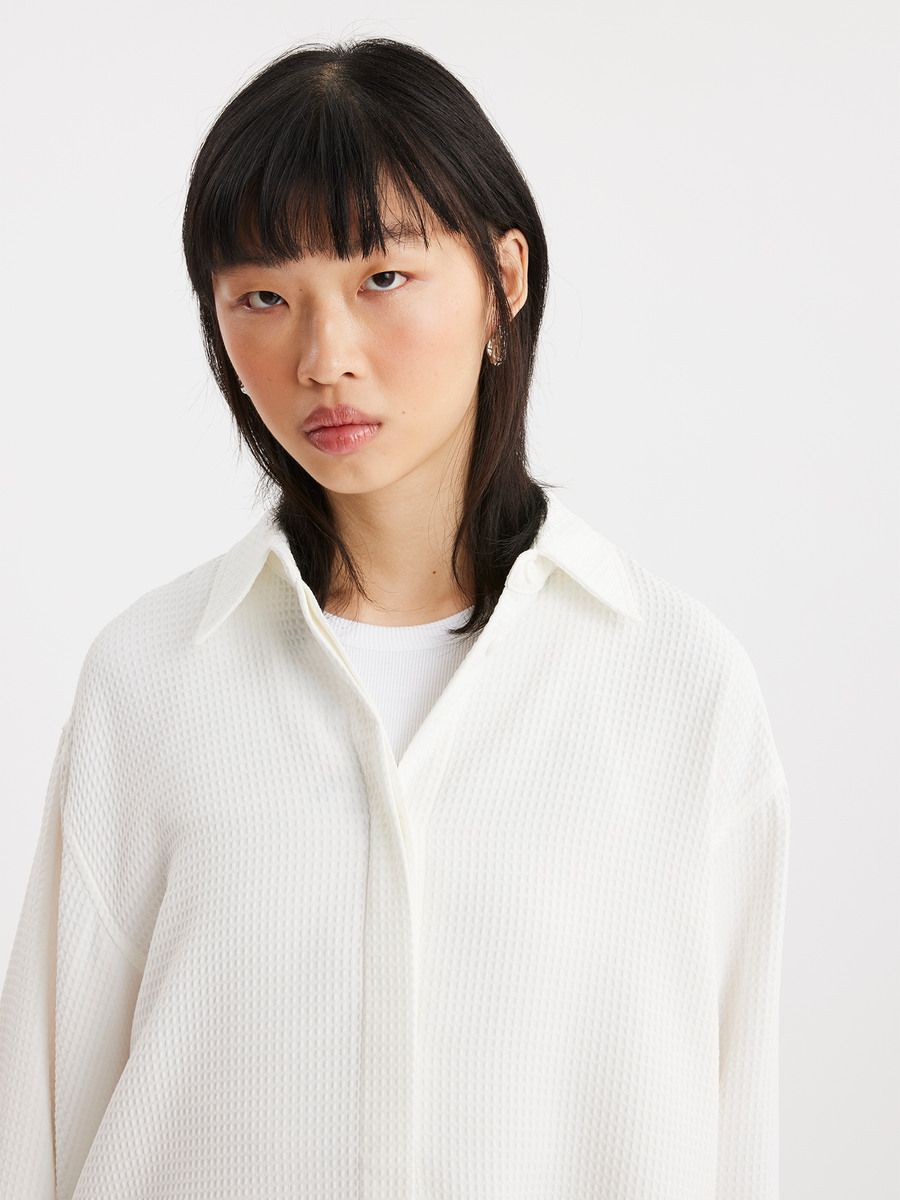Dais Shirt
