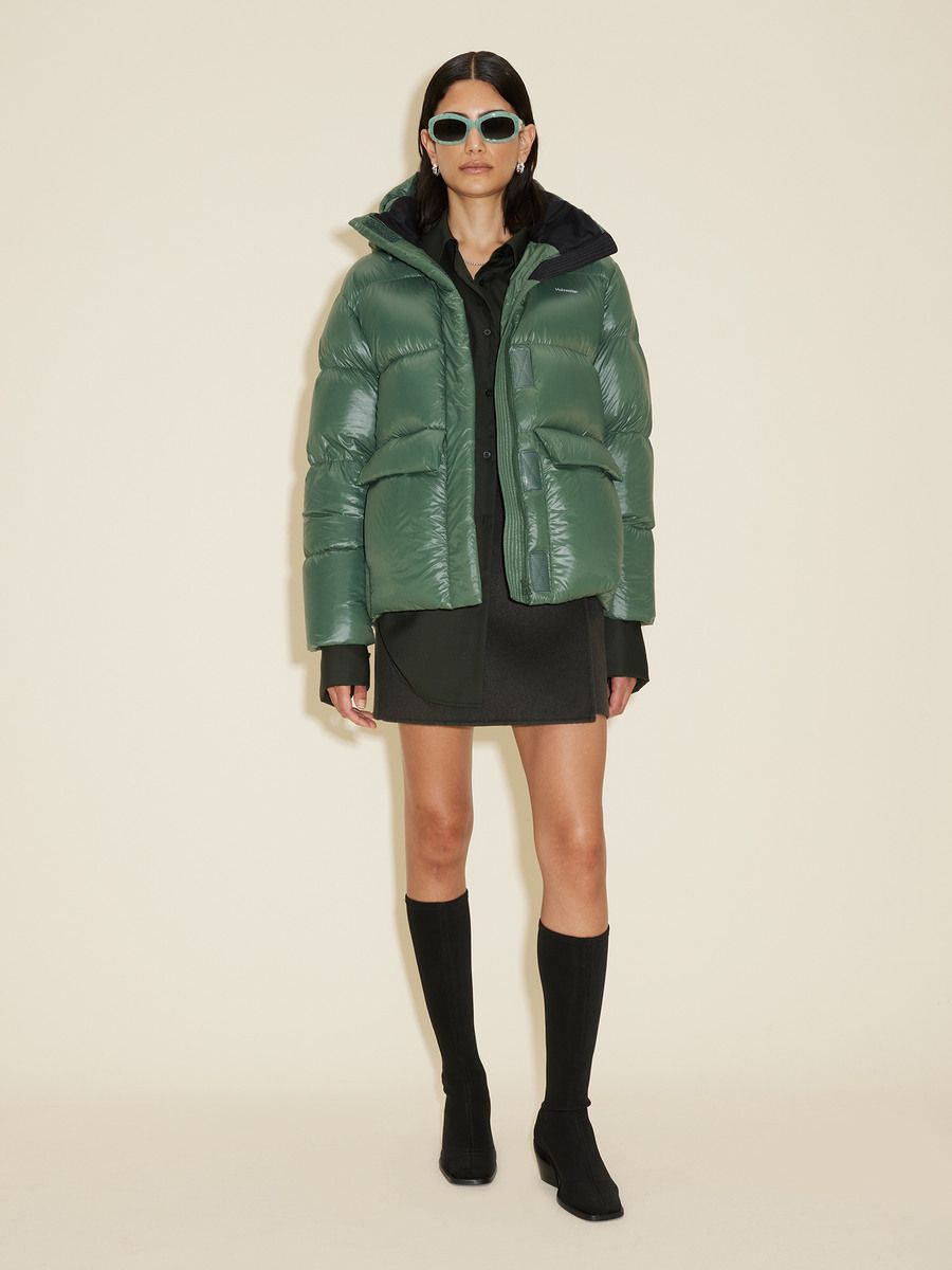 Shiny Besseggen Down Jacket