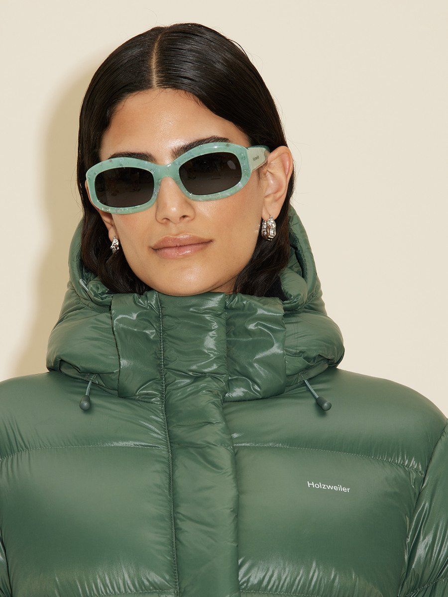 Shiny Besseggen Down Jacket