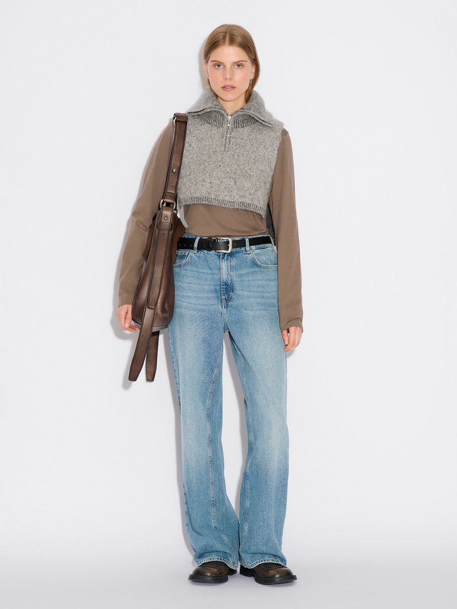 Tine Knit Zip Bib
