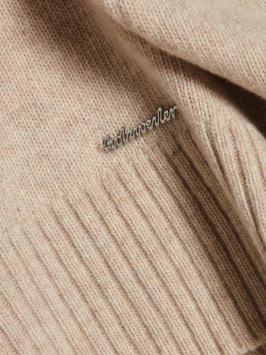 Lambswool knit Sweater