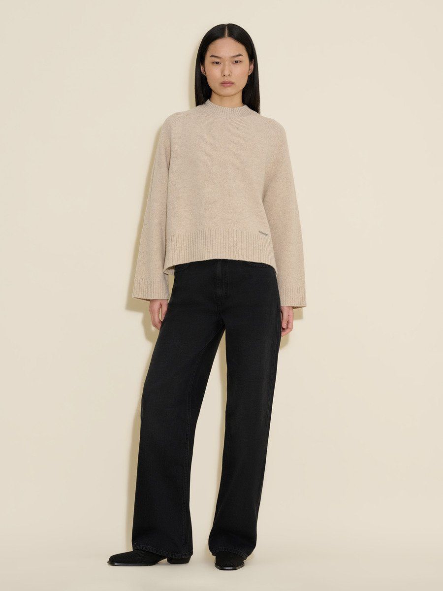 Lambswool knit Sweater
