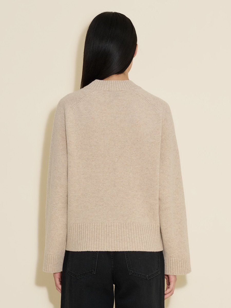 Lambswool knit Sweater