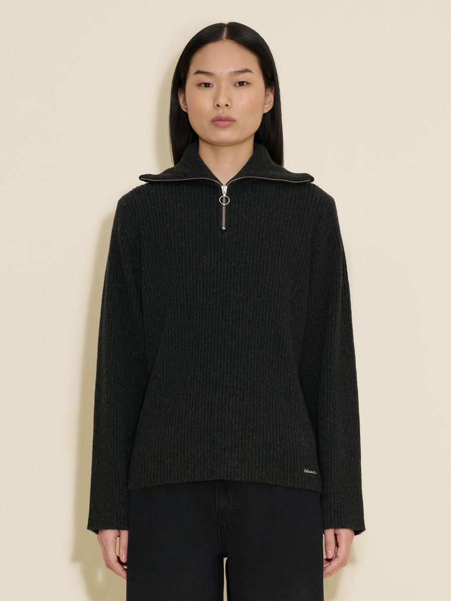 Lambswool Rib Zip Turtle