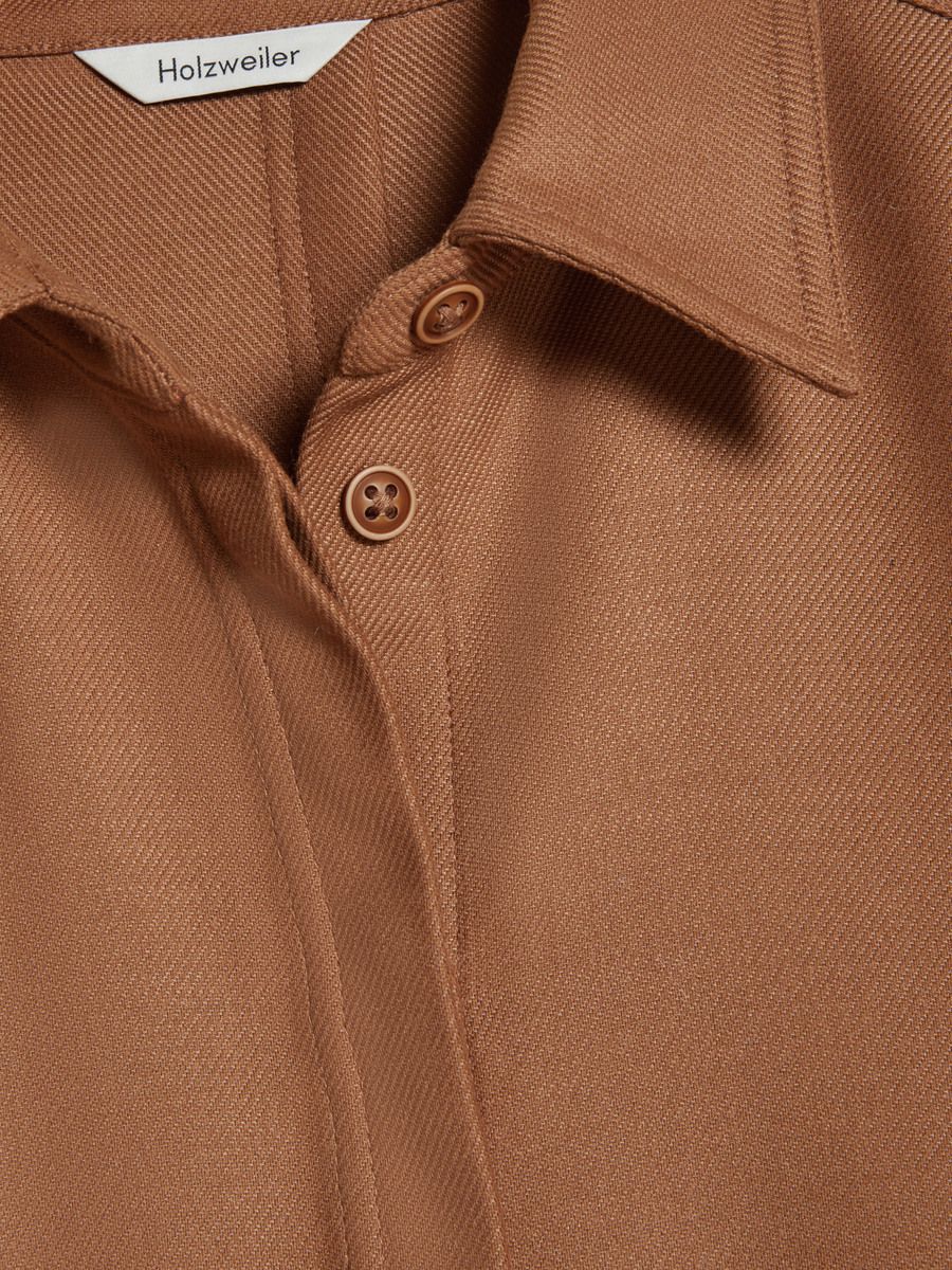 Dais Shirt