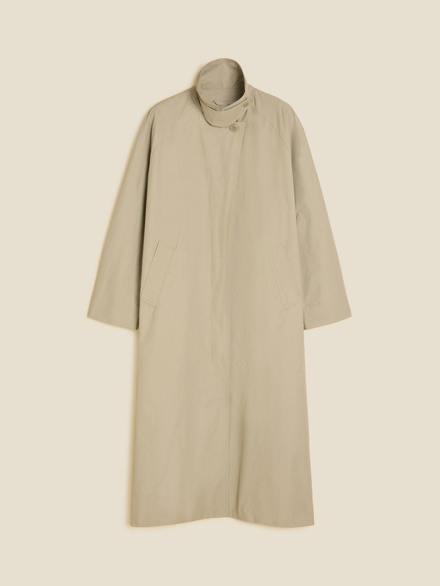 Elsa Mac Coat