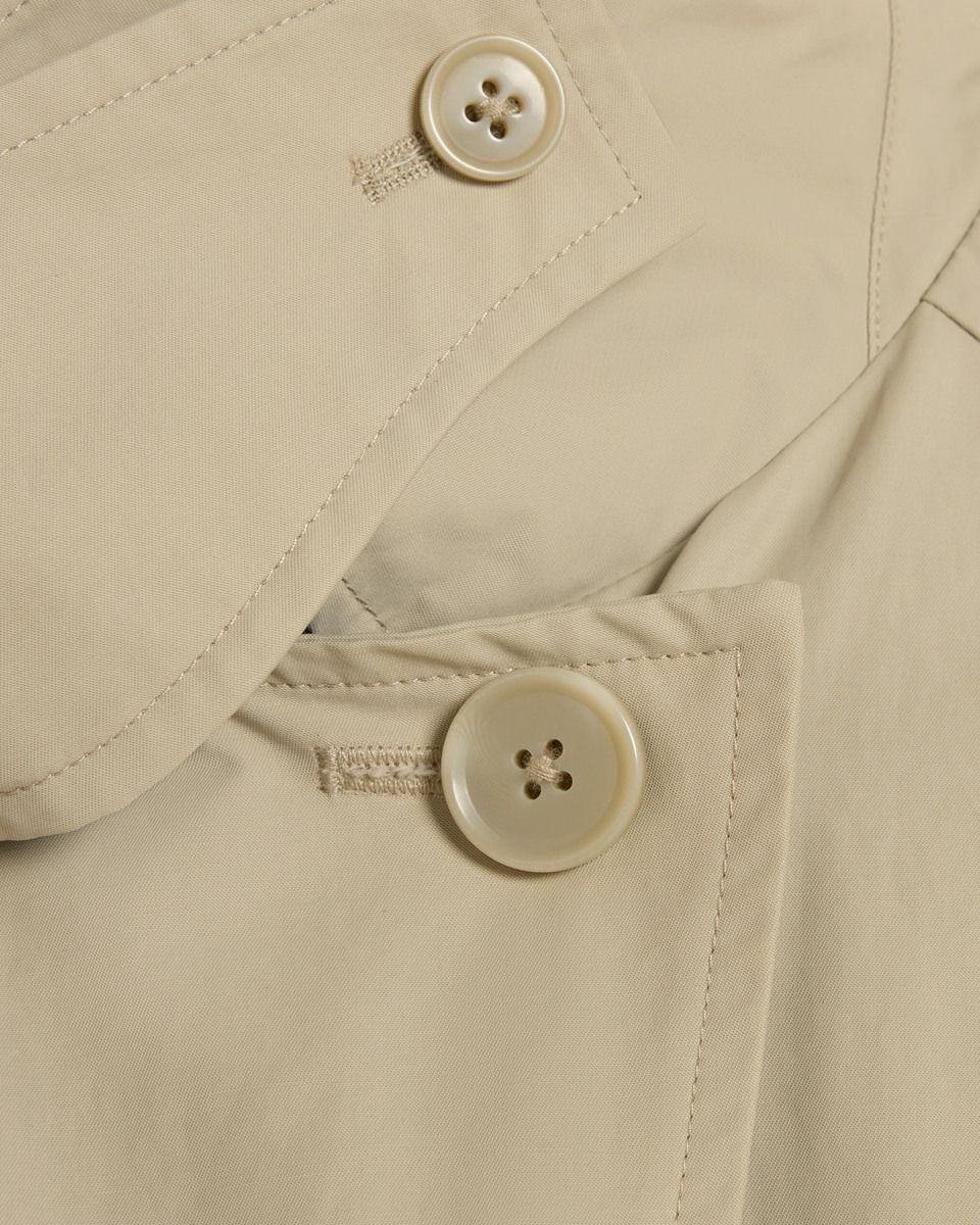 Elsa Mac Coat