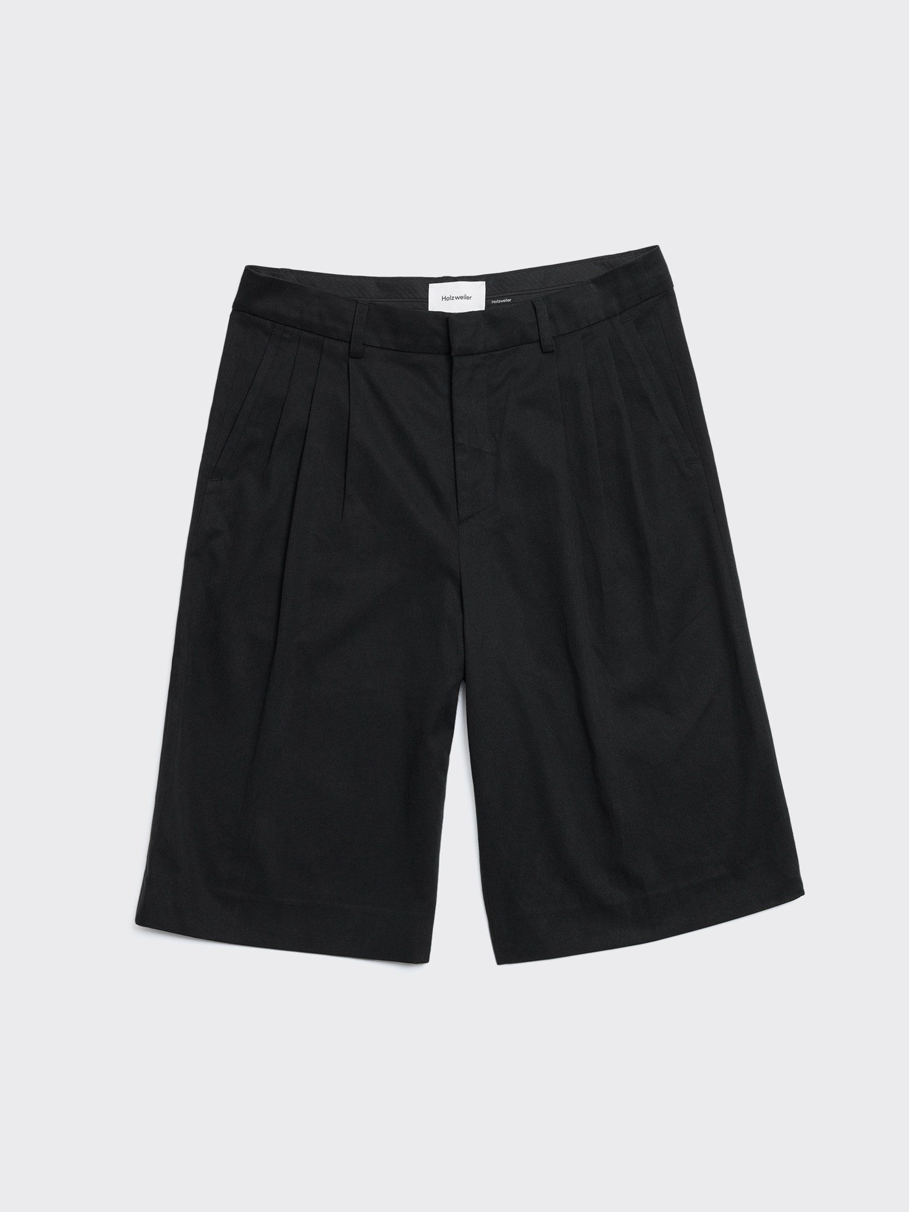 Lino Pleat Shorts