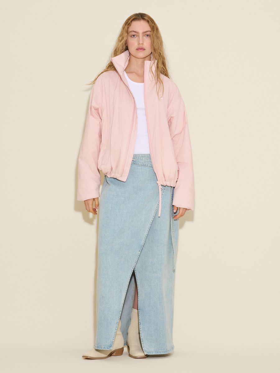 Steilia Short Light Fill Jacket