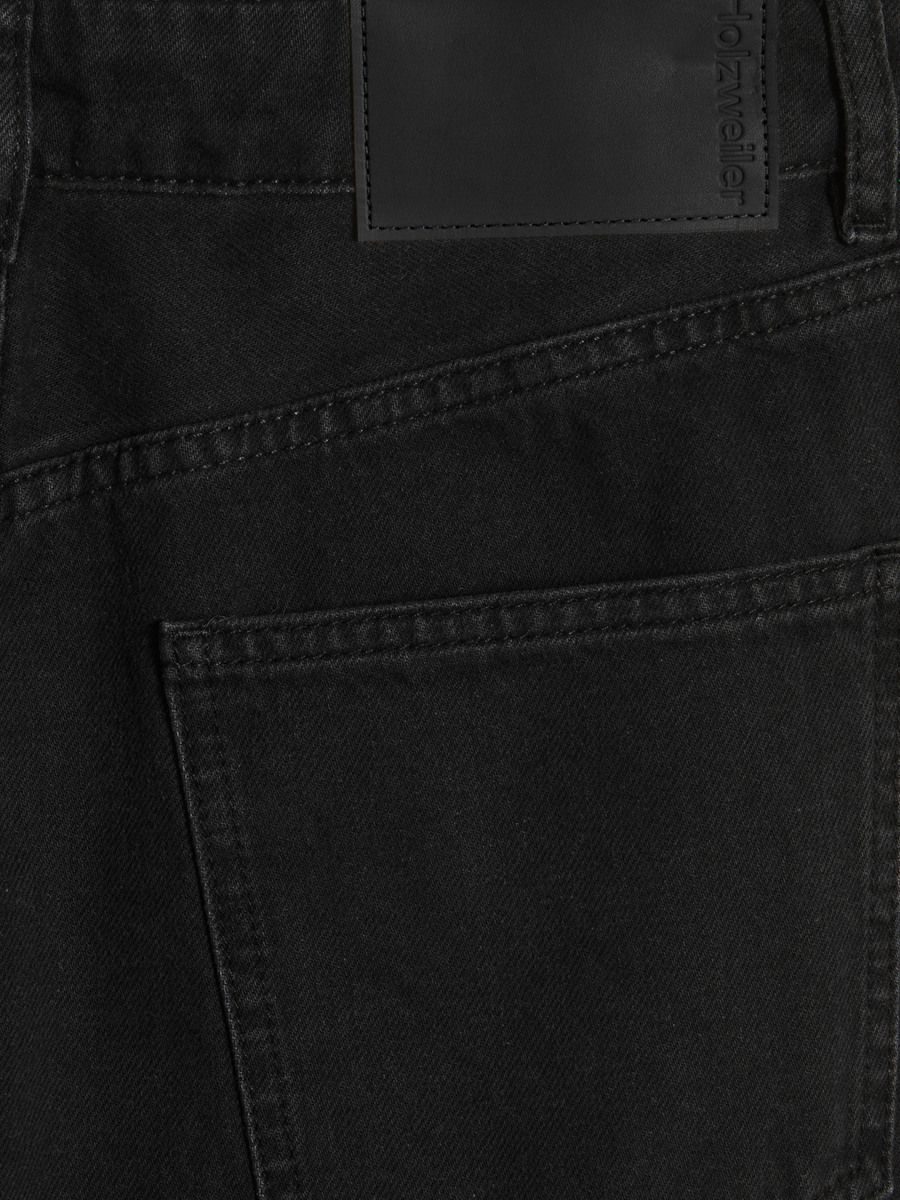 Straight Jeans