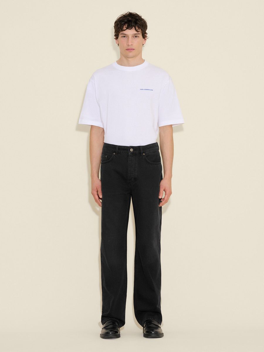 Straight Jeans