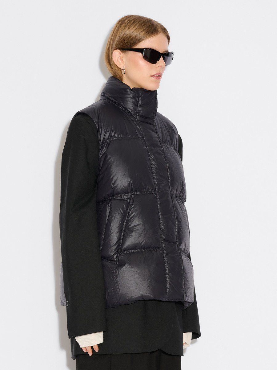 Steilia Down Vest