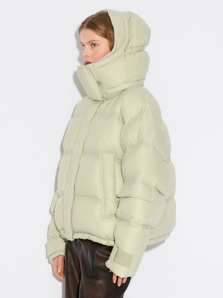 Steilia Short Down Jacket