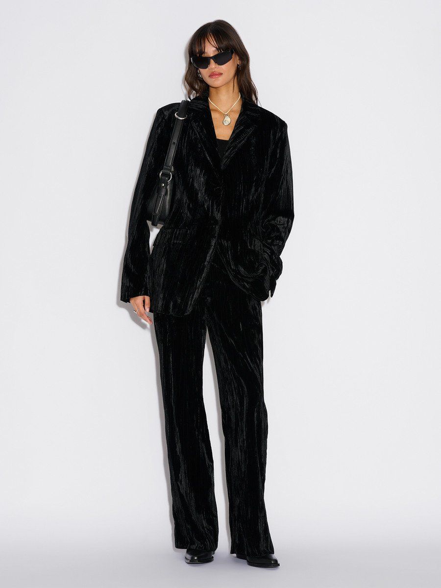 Cygnet Velvet Blazer