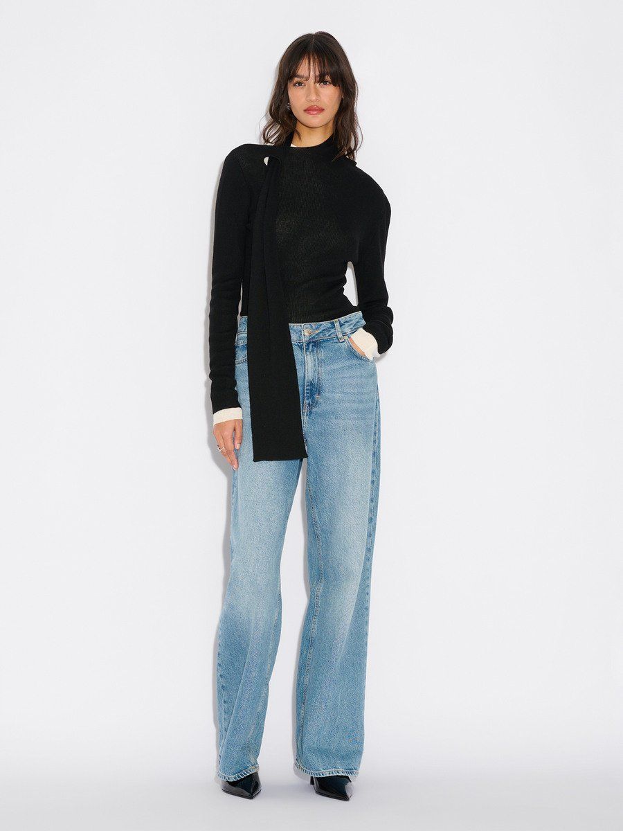 Moon Draped Long Sleeve