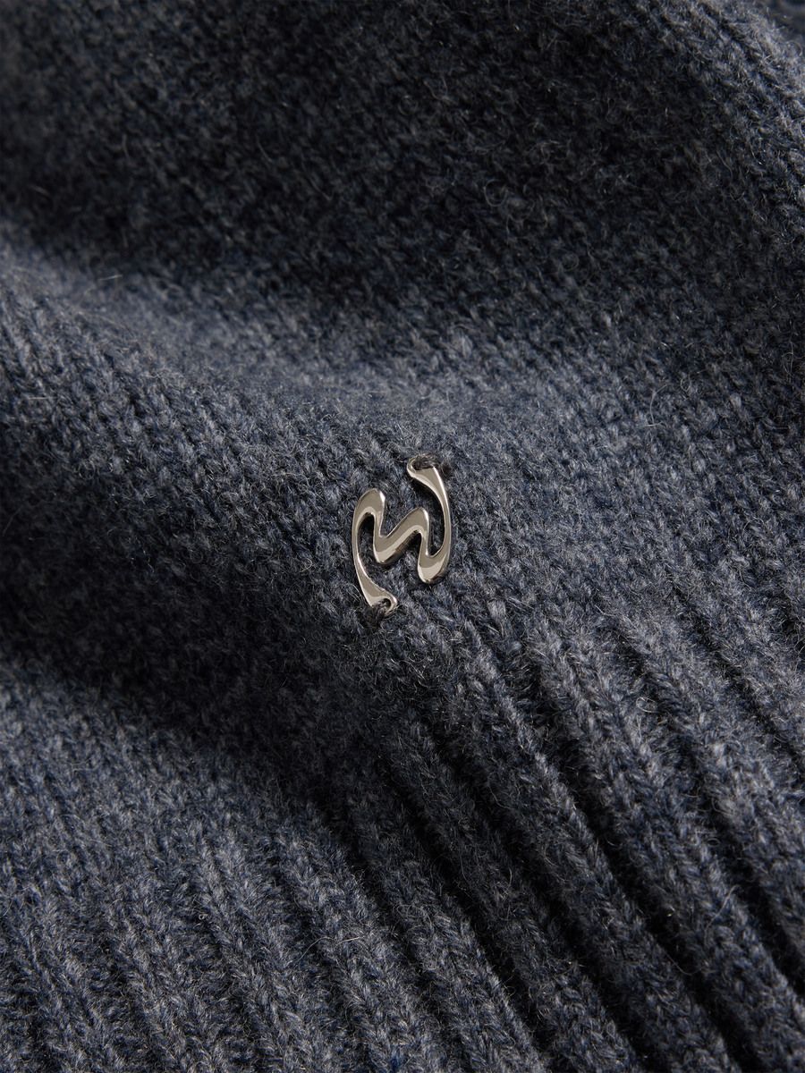 Wool Cropped Turtleneck