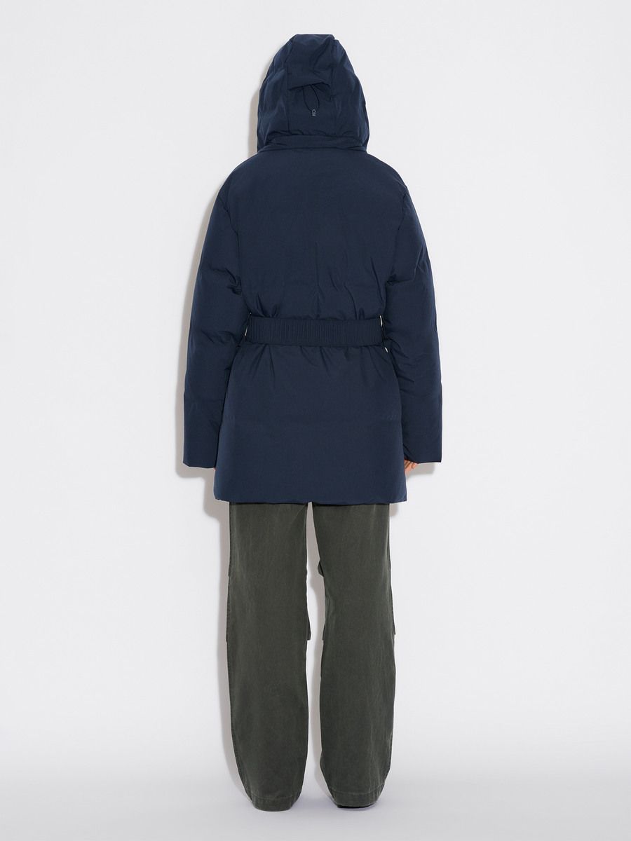 Besseggen Lt Down Jacket