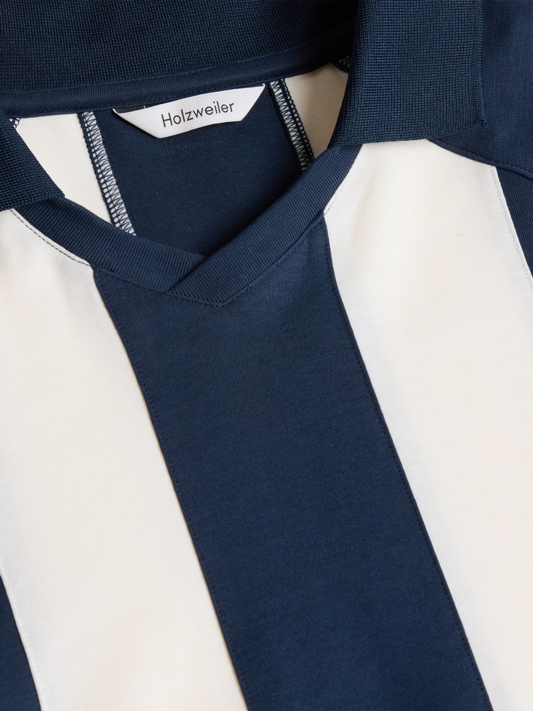 Ginola Tee