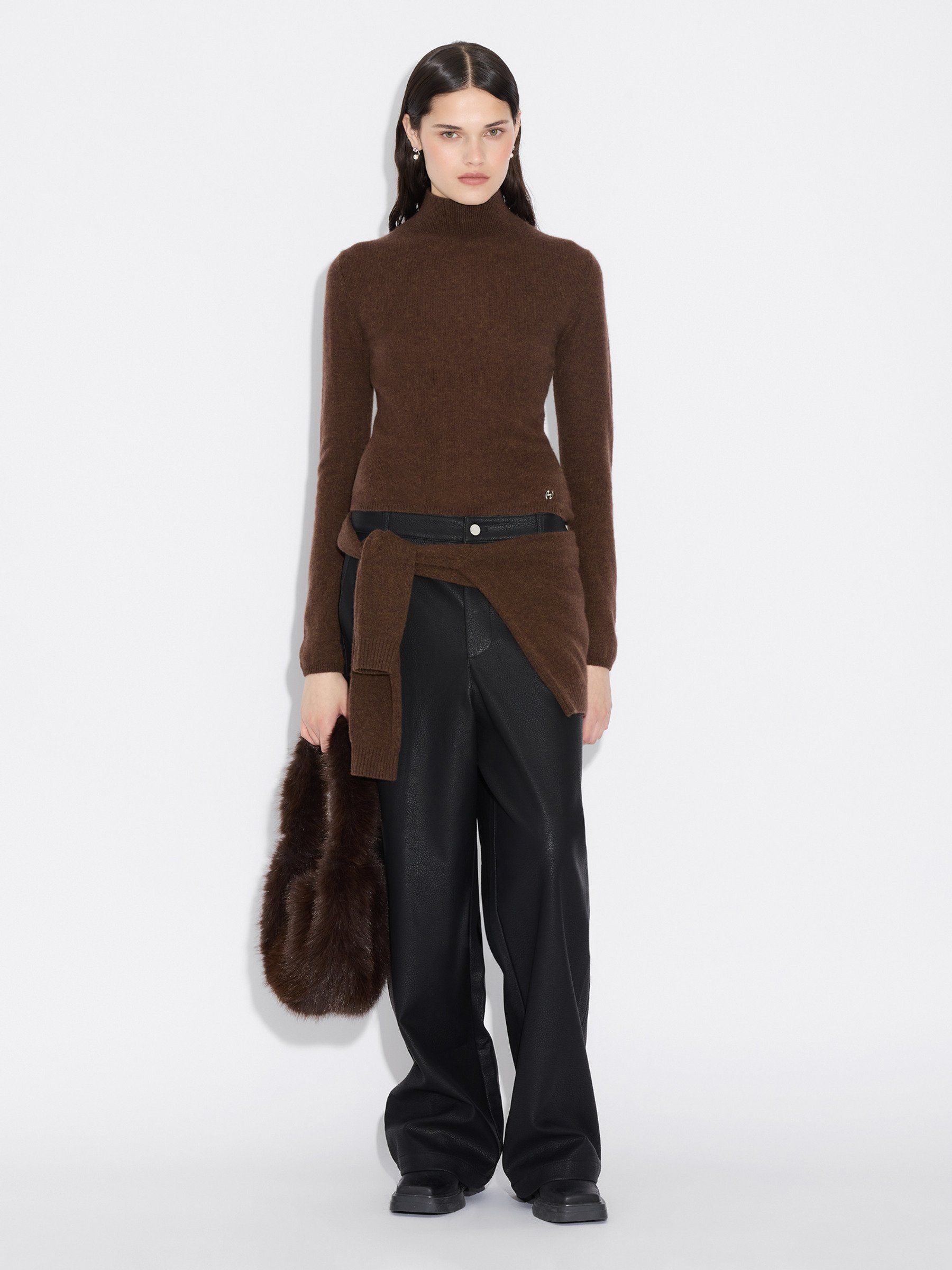 Cashmere Turtleneck