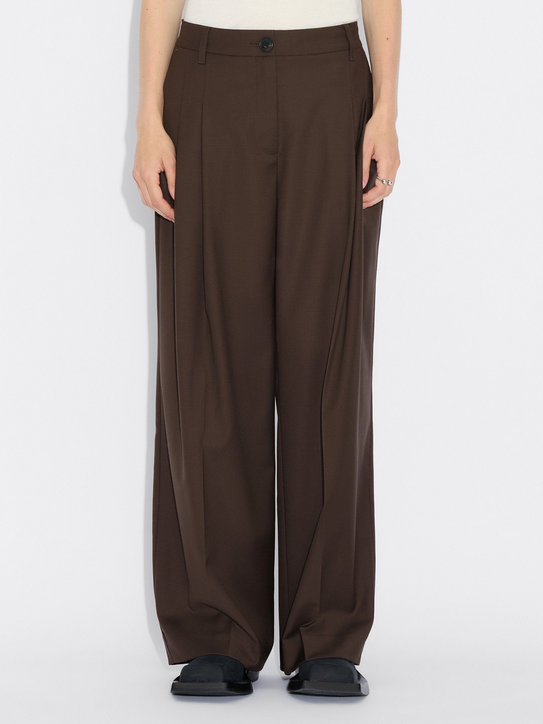 Alexa Pleat Trousers