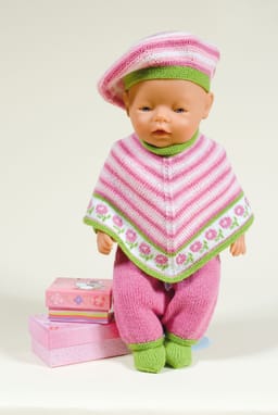 Poncho, dress, lue og sokker-Småstrikk 5- 3 - Poncho, dress, lue og sokker