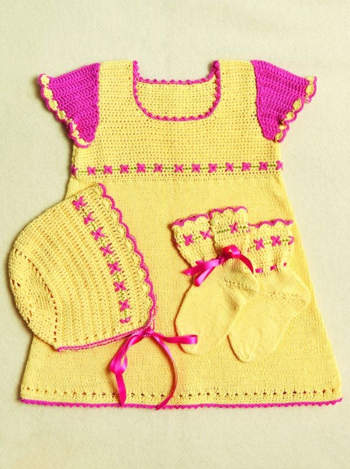 Baby Kjole, lue og sokker-Baby 16-15 - Kjole, lue og sokker