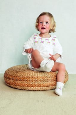 Baby Tunika med roser, sokker og lue-Baby 16-14 - Tunika med roser, sokker og lue
