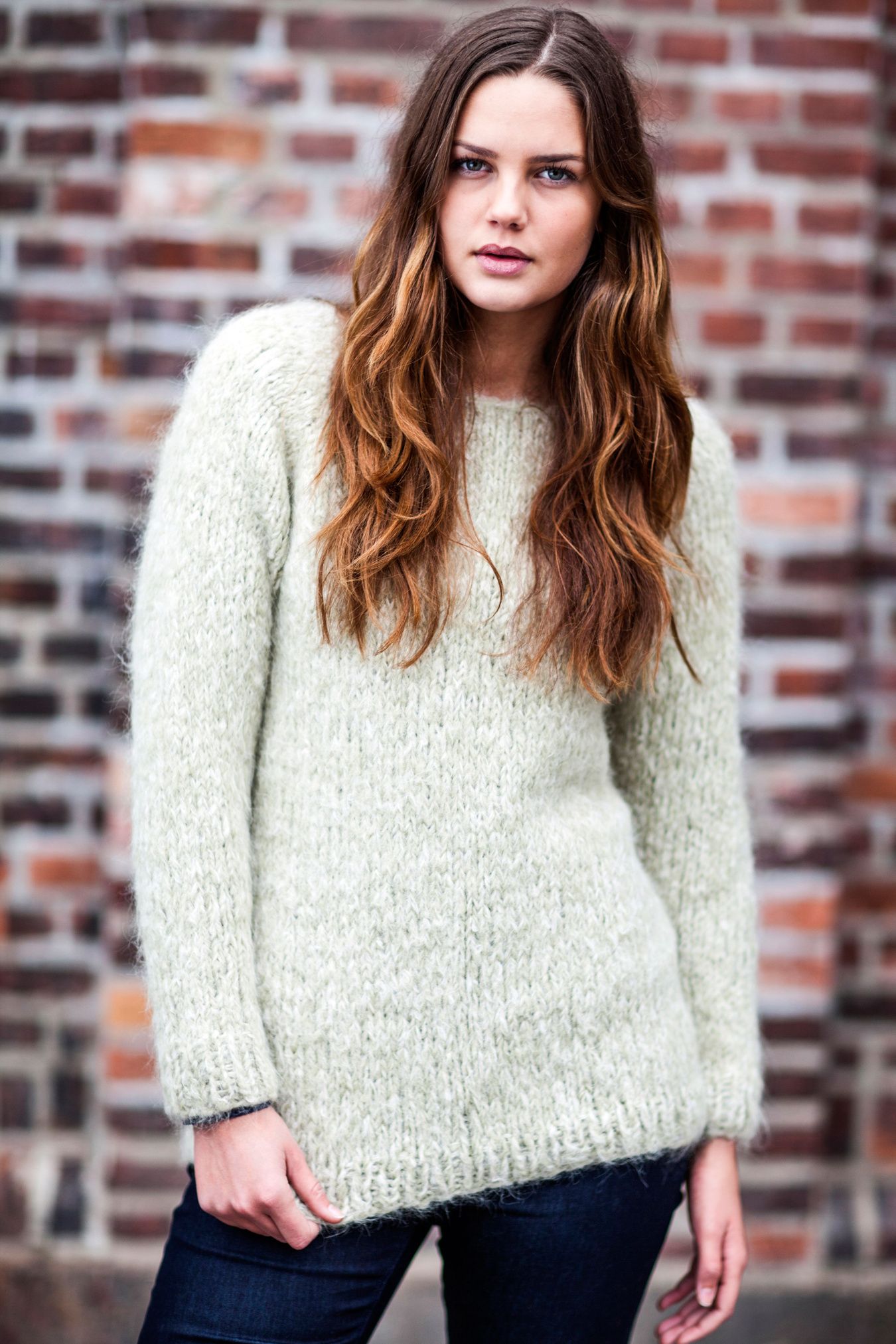 Mohair Sjal med frynser og hekleblomster-Mohair 2-7 - Sjal med frynser og hekleblomster