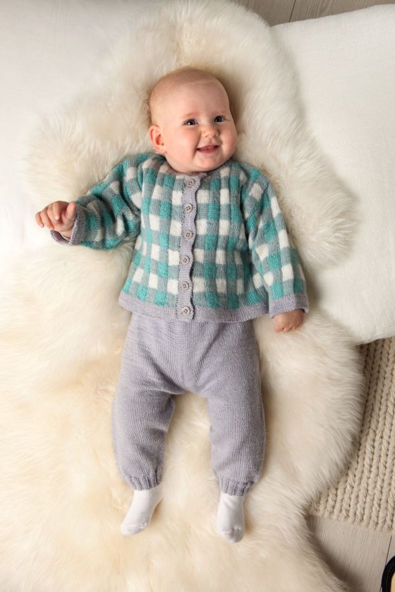 Baby Jakke, skjørt, hårbånd og bukse-Baby 20-12 - Jakke, skjørt, hårbånd og bukse
