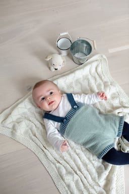 Baby Shorts og lue-Baby 23-4 - Shorts og lue