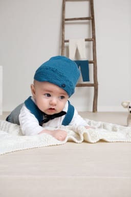 Baby Shorts og lue-Baby 23-4 - Shorts og lue