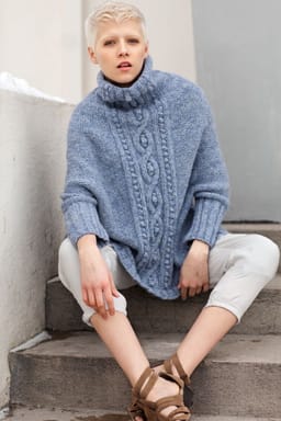 Alpakka Poncho med ermer-Alpakka 10-15 - Poncho med ermer