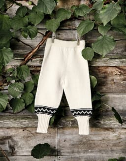 Baby Setesdal genser og bukse-Baby 26-8 - Setesdal genser og bukse