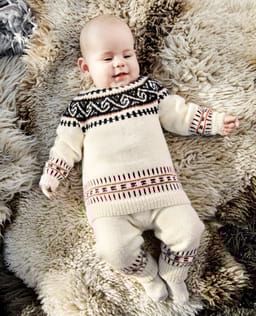 Baby Nordland genser og bukse-Baby 26-5 - Nordland genser og bukse